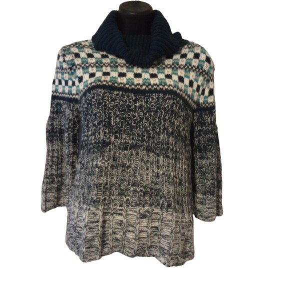Decree Woman's Size Large Ombre Turtle Neck Sweater - Picture 1 of 6